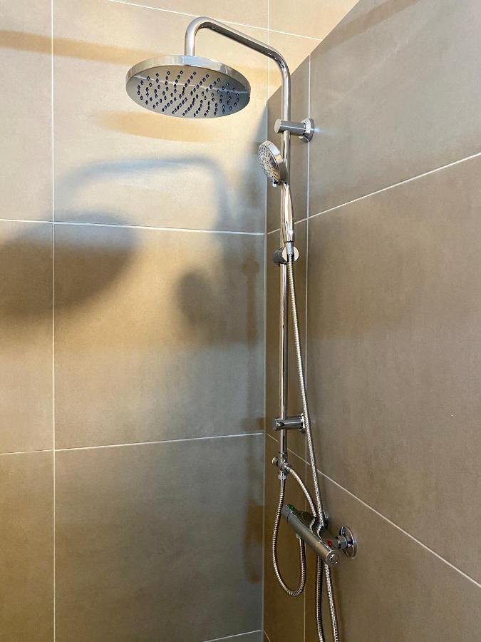 Het Hoekje - 2 Bedroom Family Friendly City Home Groningen Ngoại thất bức ảnh